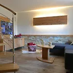 Daire Pircher-maes & Stubaital Telfes im Stubai