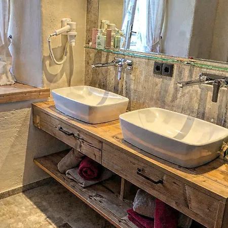 Pircher-maes Apart&stubaital * Telfes im Stubai